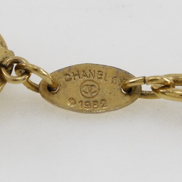CHANEL Gold Necklace - Picture 7 of 8